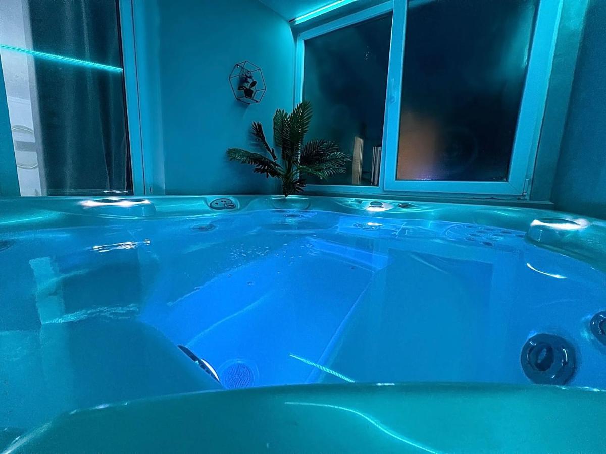 Luxor - Jacuzzi&Cozy Apartments Sibiu Dış mekan fotoğraf