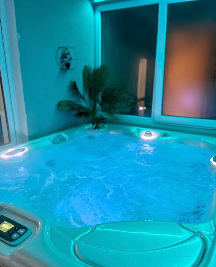 Luxor - Jacuzzi&Cozy Apartments Sibiu Dış mekan fotoğraf