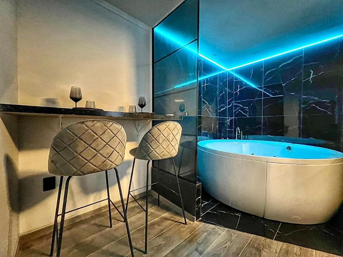 Luxor - Jacuzzi&Cozy Apartments Sibiu Dış mekan fotoğraf
