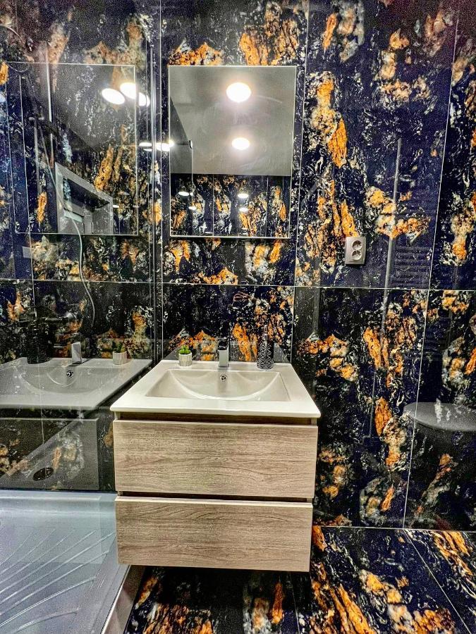 Luxor - Jacuzzi&Cozy Apartments Sibiu Dış mekan fotoğraf
