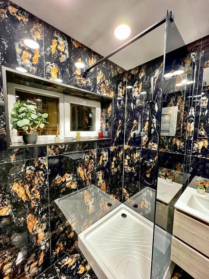 Luxor - Jacuzzi&Cozy Apartments Sibiu Dış mekan fotoğraf
