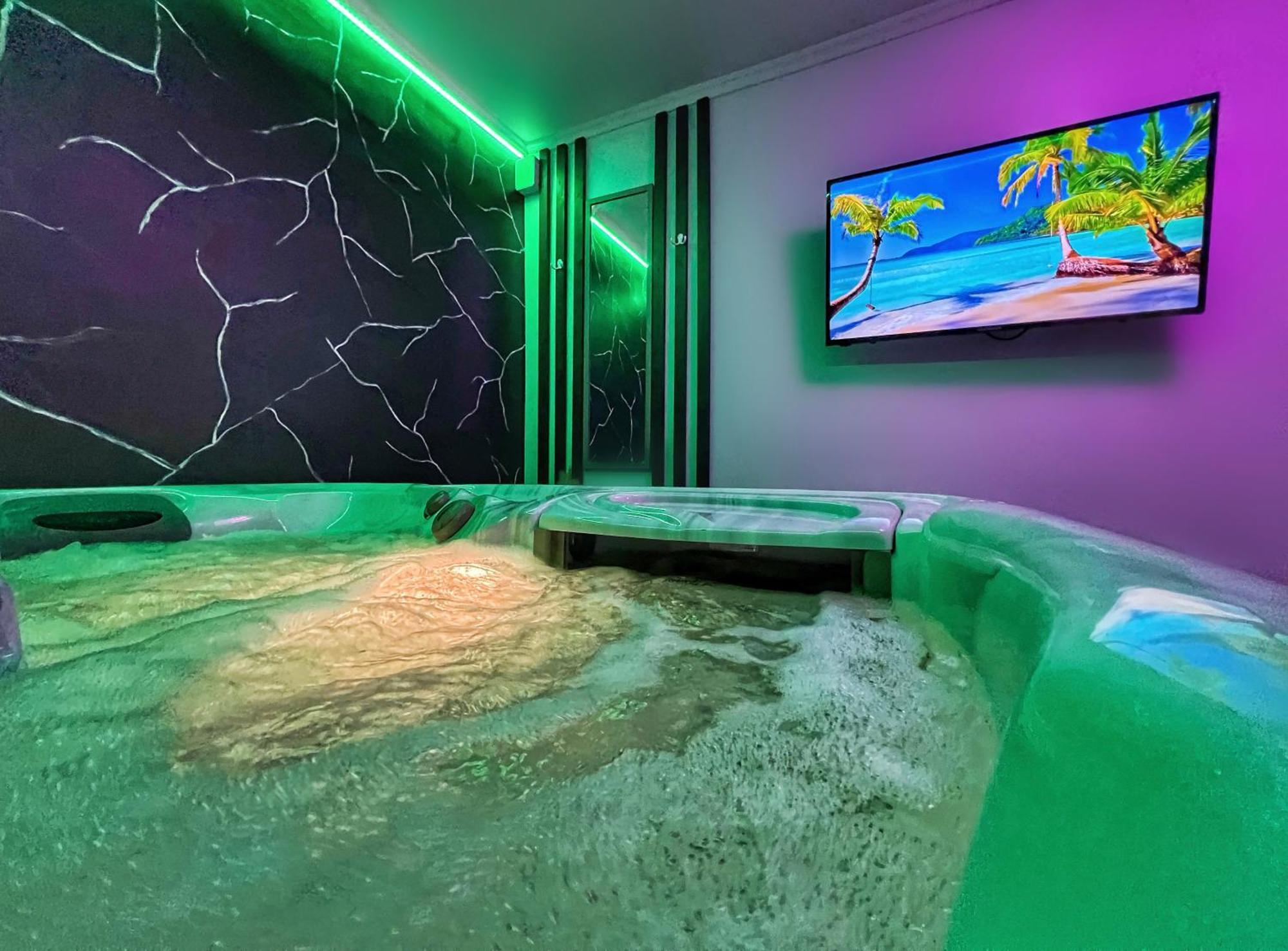 Luxor - Jacuzzi&Cozy Apartments Sibiu Dış mekan fotoğraf