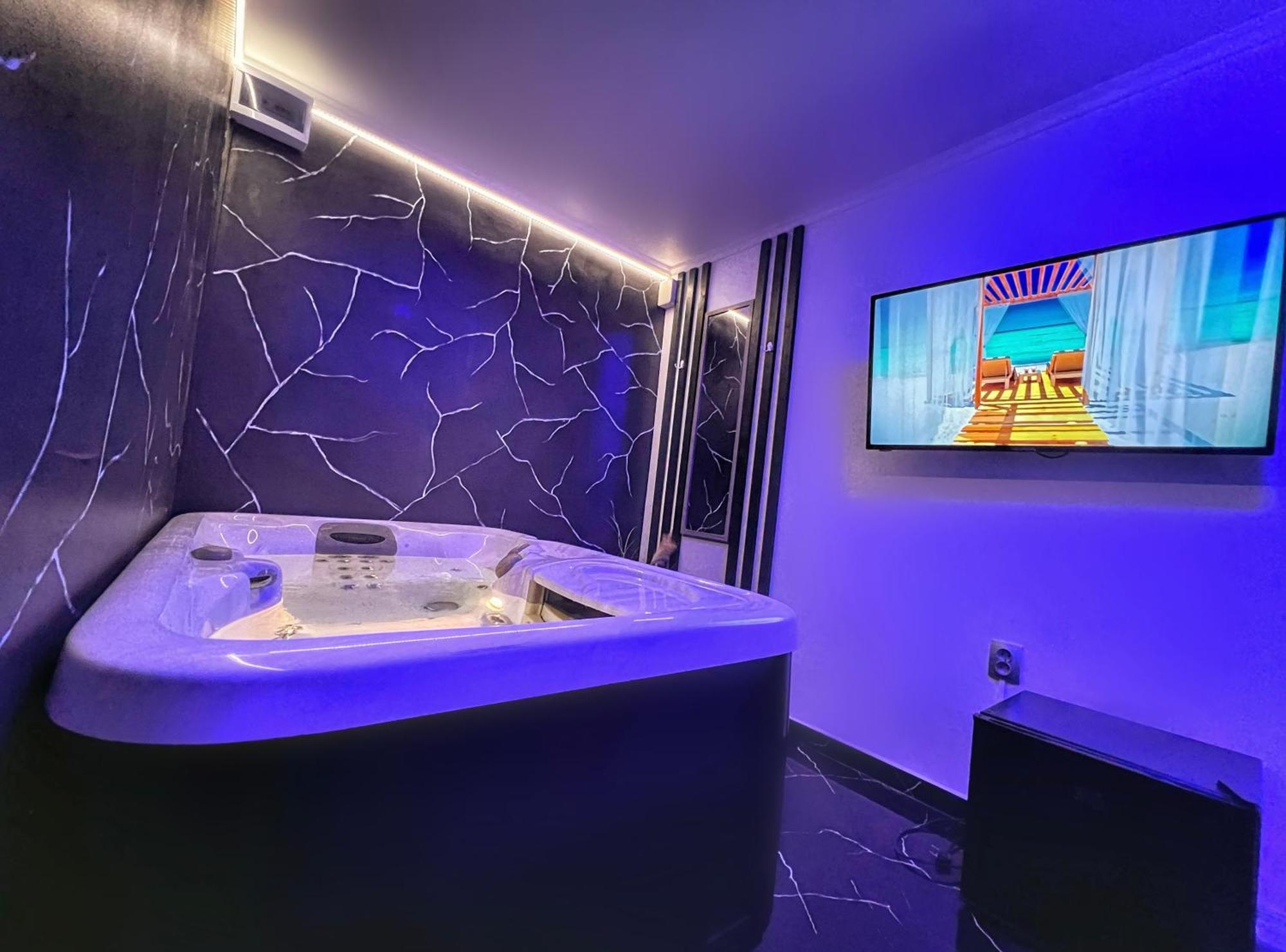 Luxor - Jacuzzi&Cozy Apartments Sibiu Dış mekan fotoğraf