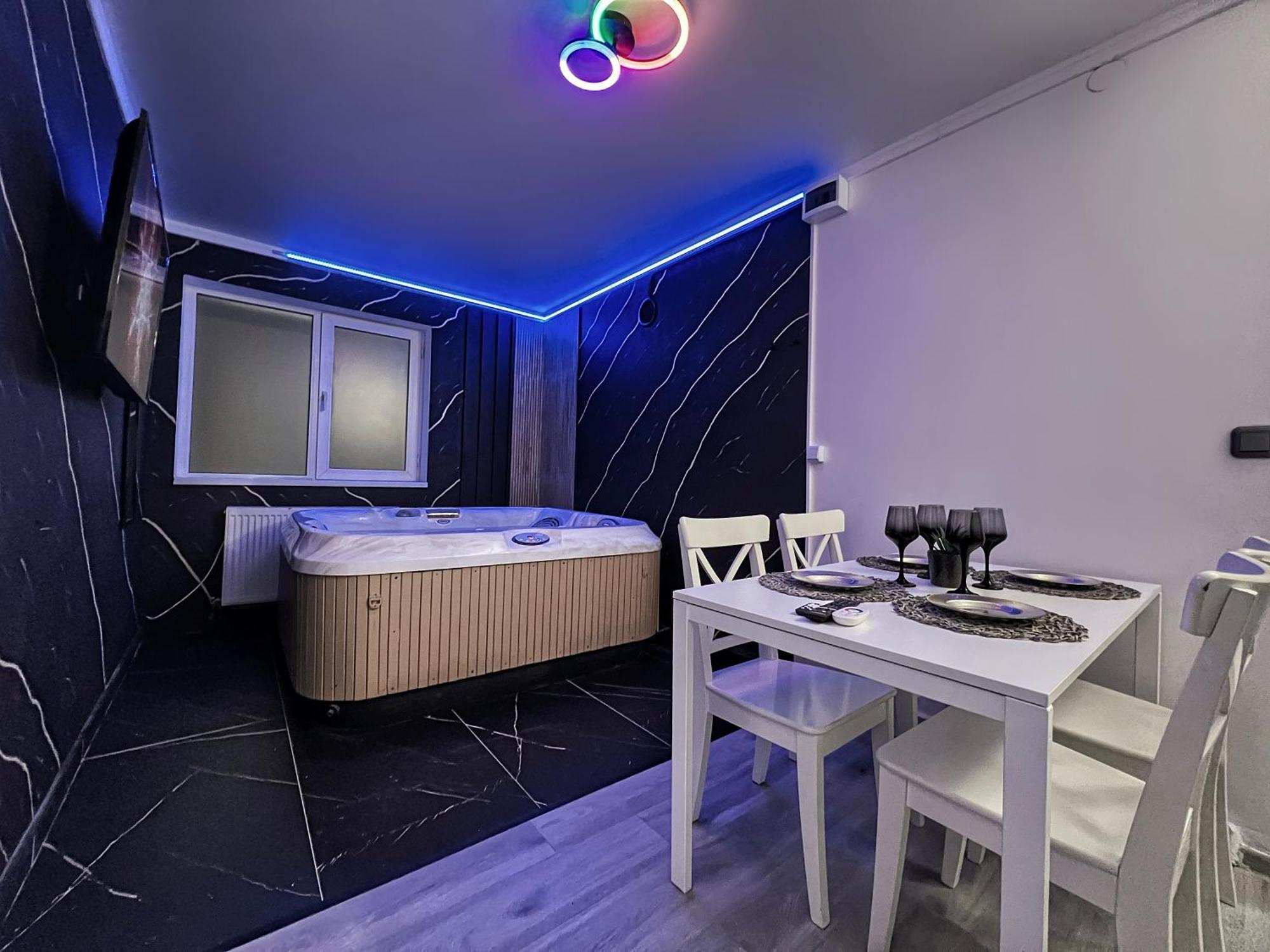 Luxor - Jacuzzi&Cozy Apartments Sibiu Dış mekan fotoğraf