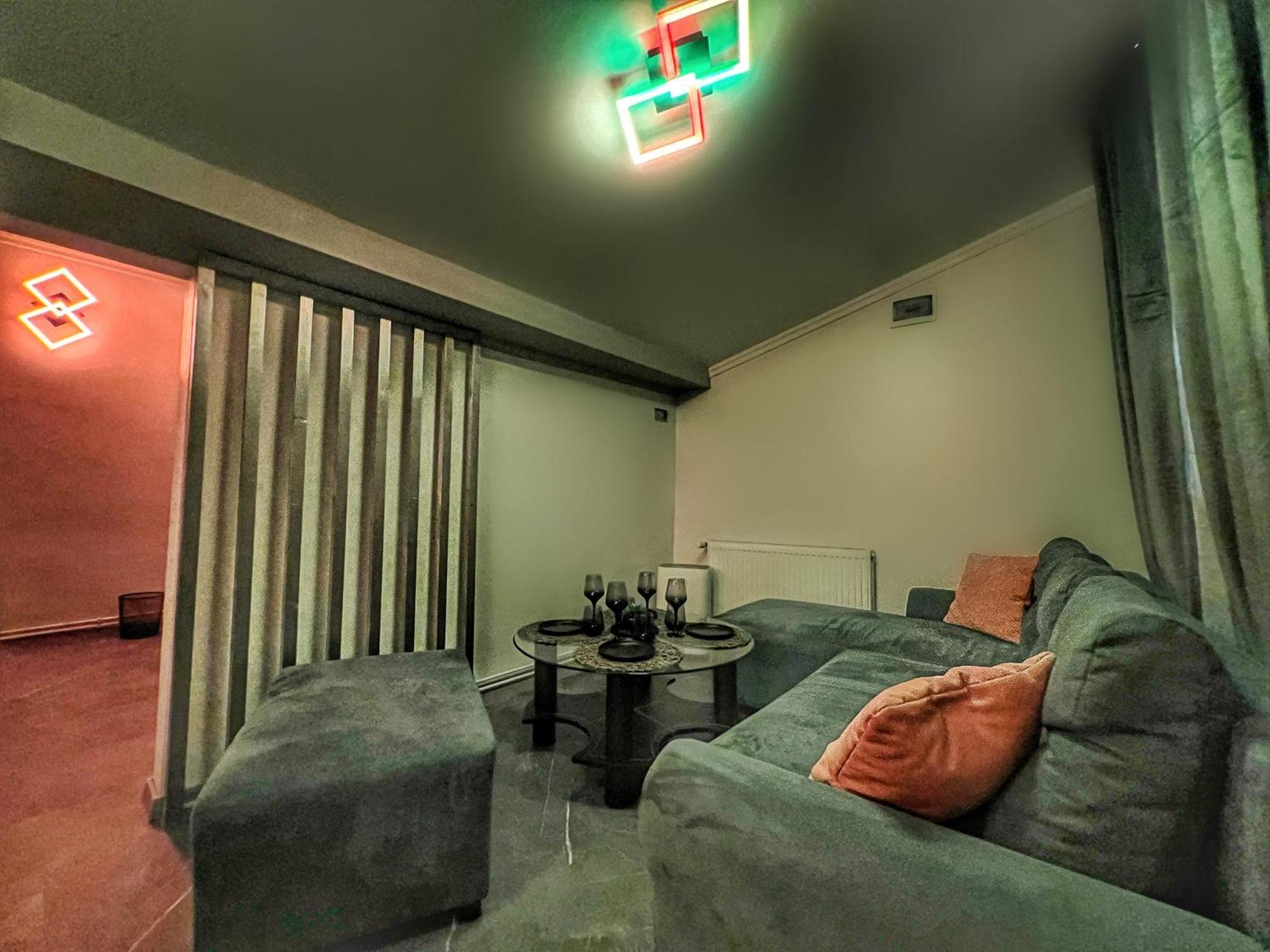 Luxor - Jacuzzi&Cozy Apartments Sibiu Dış mekan fotoğraf